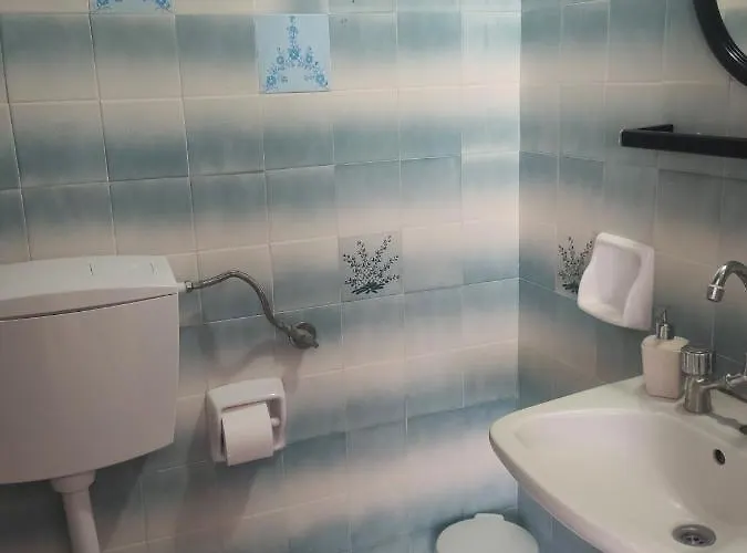 Paradise Guest house 3*