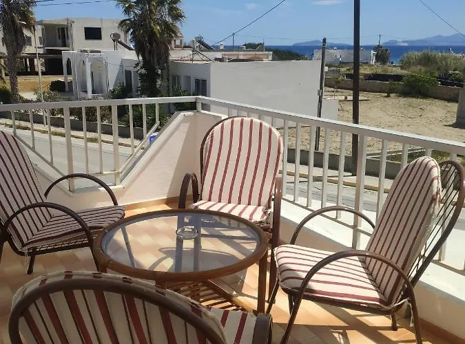 Paradise 3*